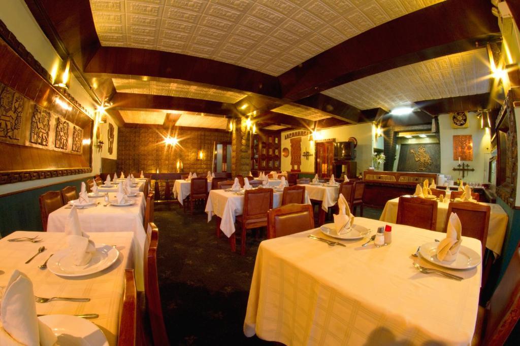 Hotel Inca Imperial Quito Esterno foto